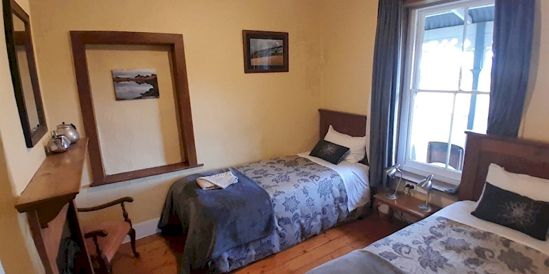 twin room